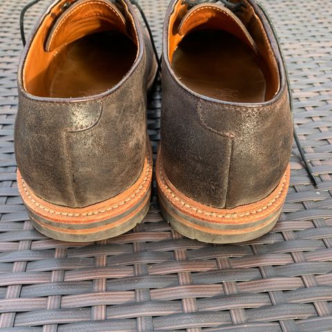 Grant Stone Plain Toe Blucher in C.F. Stead Earth Waxy Commander Suede