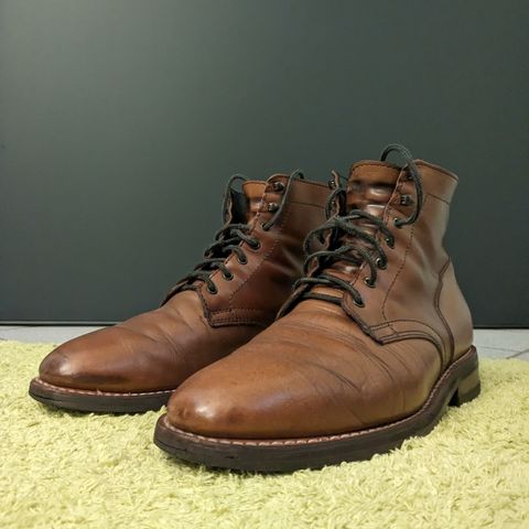 Thursday President in Horween Natural Chromexcel