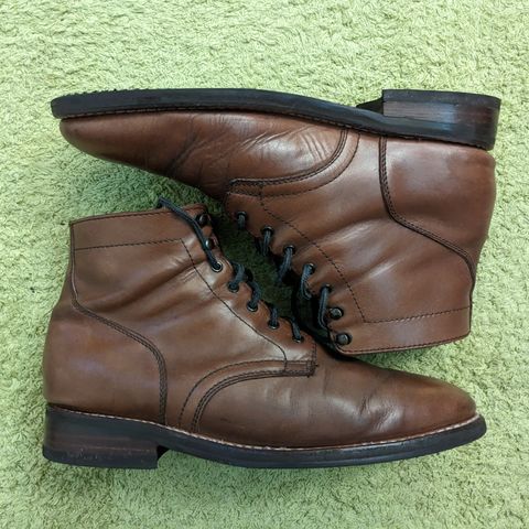 Thursday President in Horween Natural Chromexcel