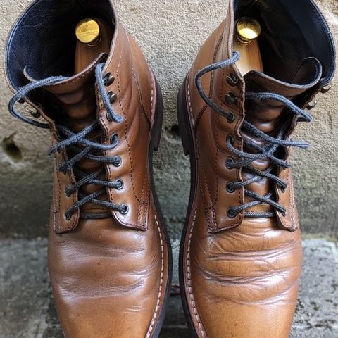 Thursday President in Horween Natural Chromexcel