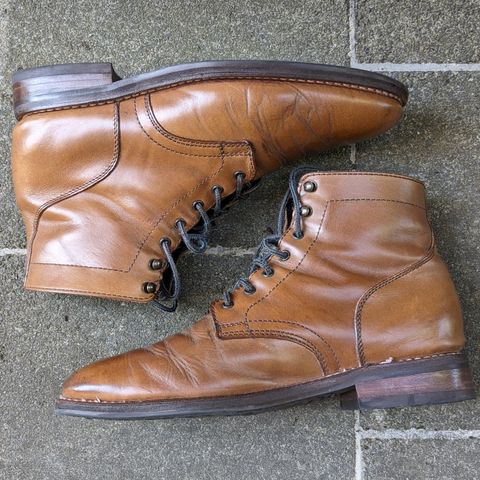 Thursday President in Horween Natural Chromexcel
