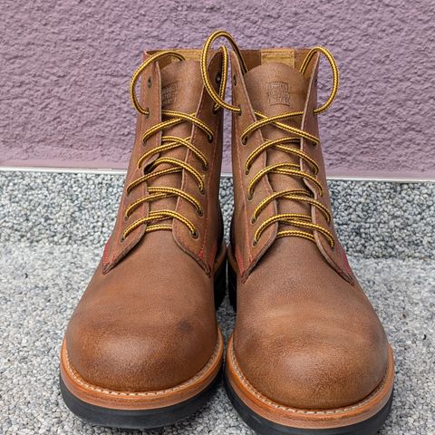 Urban Shepherd Scout in Waxed Portugese Calfskin