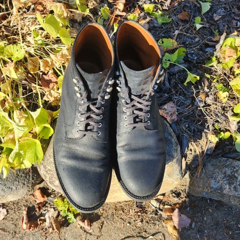 Grant Stone Edward Boot in C.F. Stead Black Waxy Commander Suede