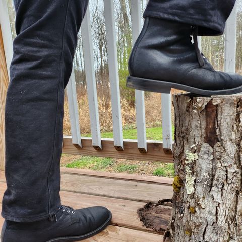 Grant Stone Edward Boot in C.F. Stead Black Waxy Commander Suede