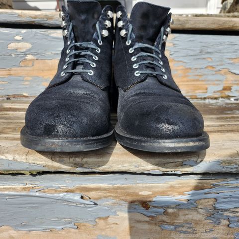 Grant Stone Edward Boot in C.F. Stead Black Waxy Commander Suede
