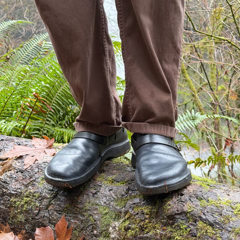 Aurora Shoe Co. Middle English in Horween Navy Chromexcel