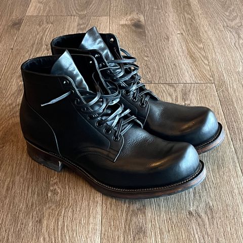 View photo of Viberg Service Boot in Horween Black Wooly Chromexcel