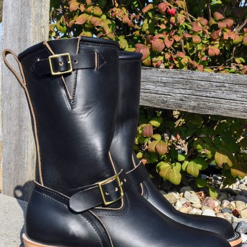 Nicks StationMaster in Horween Black Chromexcel