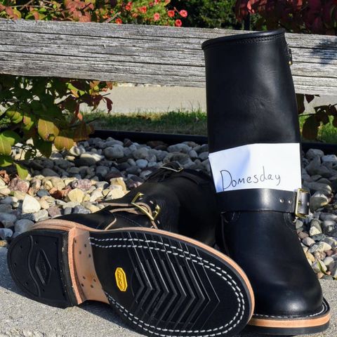 Nicks StationMaster in Horween Black Chromexcel