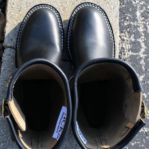 Nicks StationMaster in Horween Black Chromexcel
