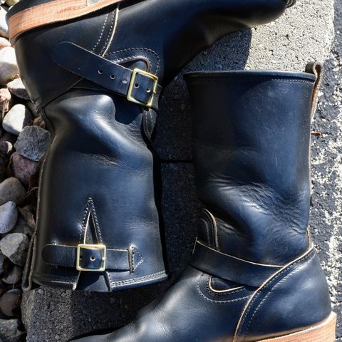Nicks StationMaster in Horween Black Chromexcel