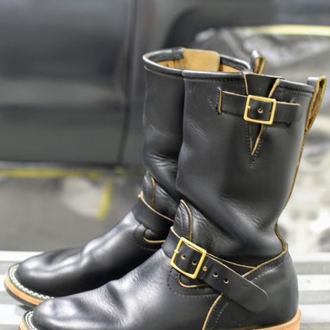 Nicks StationMaster in Horween Black Chromexcel