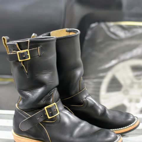 Nicks StationMaster in Horween Black Chromexcel