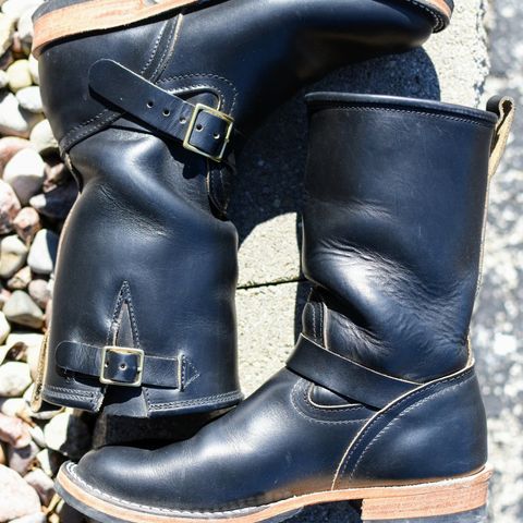 Nicks StationMaster in Horween Black Chromexcel