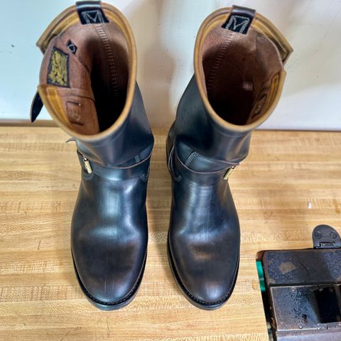 Role Club Engineer Boots in Horween Black Chromexcel Horsehide