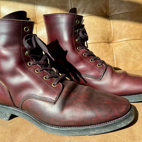 View photo of Crux Deluxe Boondockers in Guidi House Cab