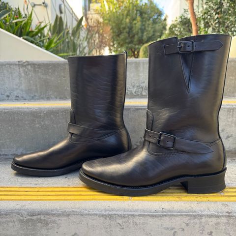 Attractions BILTBUCK Lot 603 “The Pioneer” in Shinki Black Latigo Horsehide