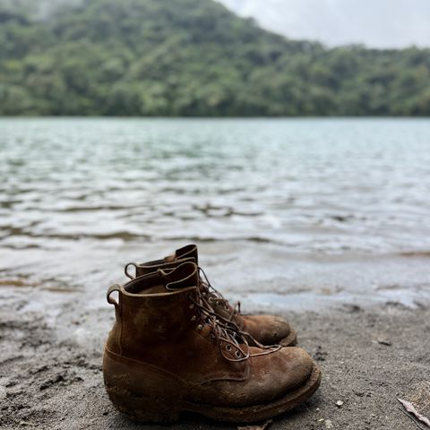 White's Bounty Hunter in Seidel Distressed Roughout