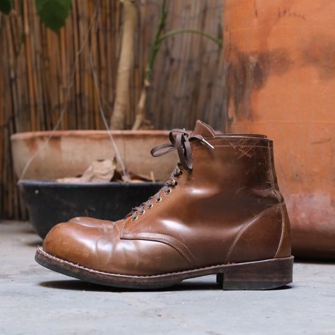 View photo of Julian Boots Madison in Horween Bourbon Shell Cordovan