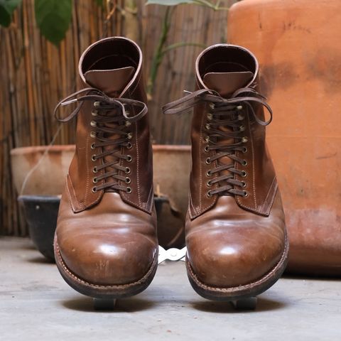 View photo of Julian Boots Madison in Horween Bourbon Shell Cordovan