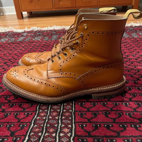 Tricker's Stow Country Boot in Acorn Antique