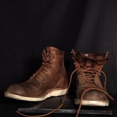 White's Foreman in Seidel Distressed Smooth