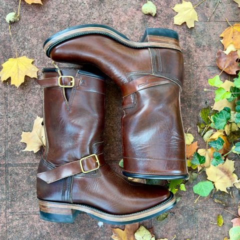 KREOSOTE PaRLOR SkAR in Wickett & Craig Russet Harness with Kustom Color Treatment