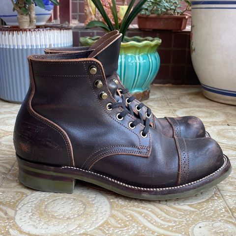XBXS Land Boots in Horween Black Waxed Flesh