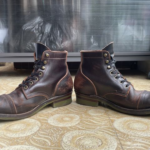 XBXS Land Boots in Horween Black Waxed Flesh