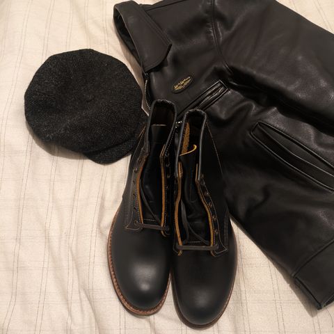 Red Wing Beckman Flatbox in S.B. Foot Black Klondike