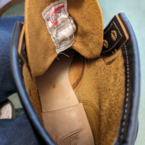 Red Wing Beckman Flatbox in S.B. Foot Black Klondike