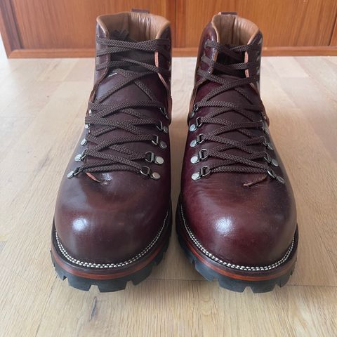 Renav HKB - 2415 in Shinki Burgundy Oiled Horsebutt