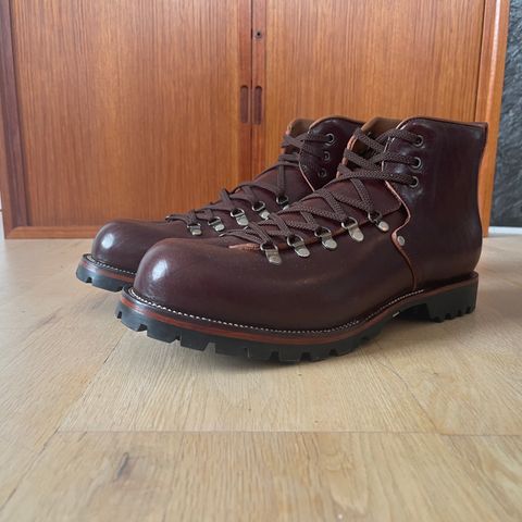 Renav HKB - 2415 in Shinki Burgundy Oiled Horsebutt