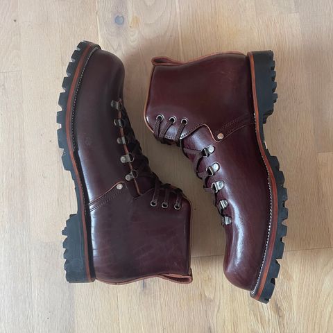 Renav HKB - 2415 in Shinki Burgundy Oiled Horsebutt