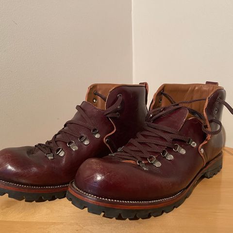 Renav HKB - 2415 in Shinki Burgundy Oiled Horsebutt