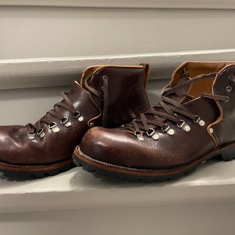 Renav HKB - 2415 in Shinki Burgundy Oiled Horsebutt