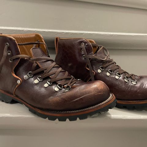 Renav HKB - 2415 in Shinki Burgundy Oiled Horsebutt