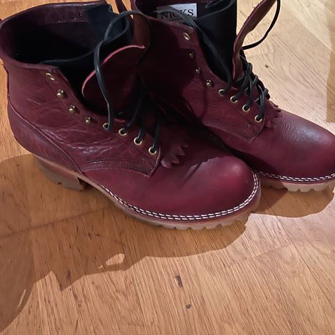 Nicks MTO in Law Tanning Oxblood Smooth Shruken Bison