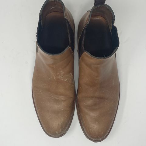 Grant Stone Chelsea Boot in Horween Natural Chromexcel