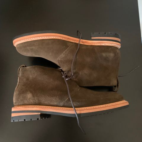 Taylor Stitch Unlisted Model in Olive Suede