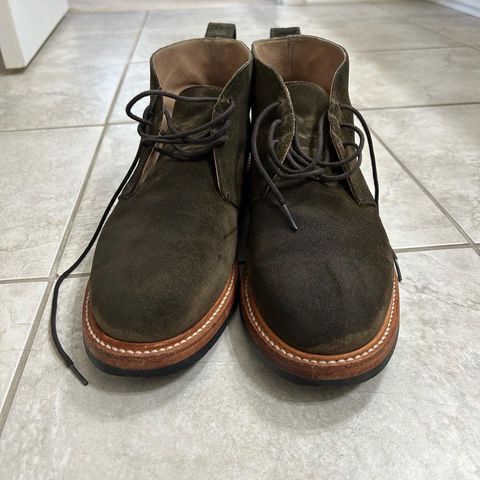 Taylor Stitch Unlisted Model in Olive Suede