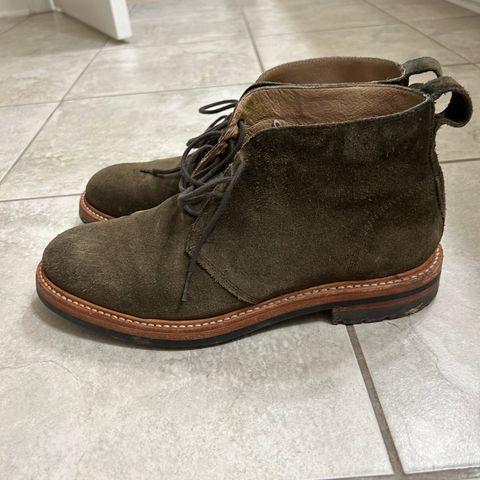 Taylor Stitch Unlisted Model in Olive Suede