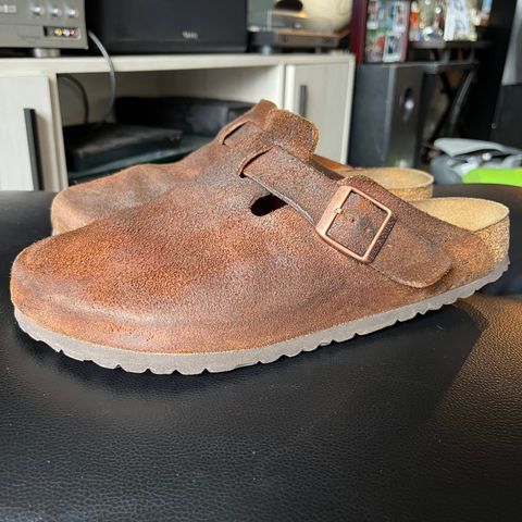 View photo of Birkenstock Boston in Mink Suede