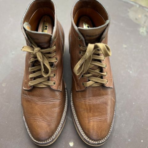 Monroe Unlisted Model in Horween Natural Chromexcel