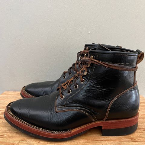 Jakkrabbits Field Boots in Shinki Black Teacore Horsebutt