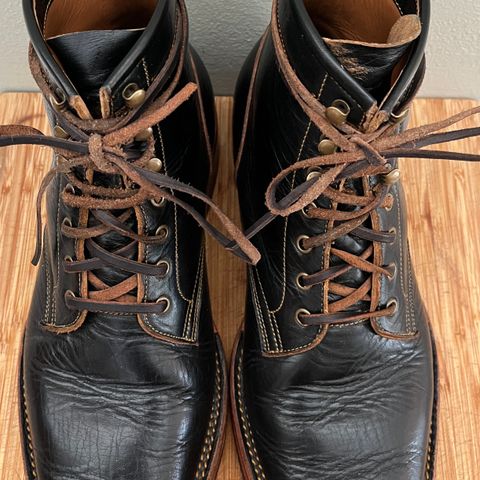 Jakkrabbits Field Boots in Shinki Black Teacore Horsebutt