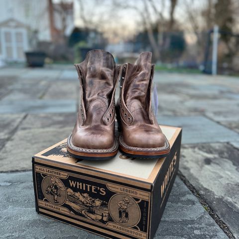 White's 350 Cutter in Horween Natural Chromexcel