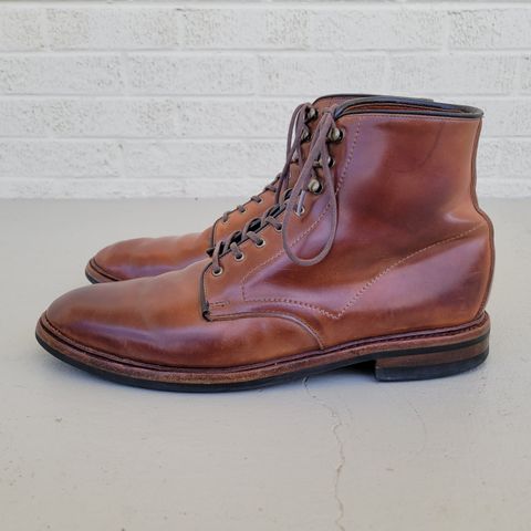 Allen Edmonds Higgins Mill in Horween Marbled Garnet Shell Cordovan