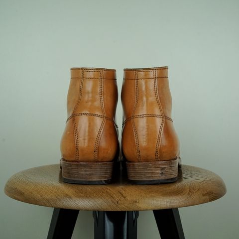 View photo of Self-Made Service Boot Model Stacy in Conceria Walpier Natural Buttero