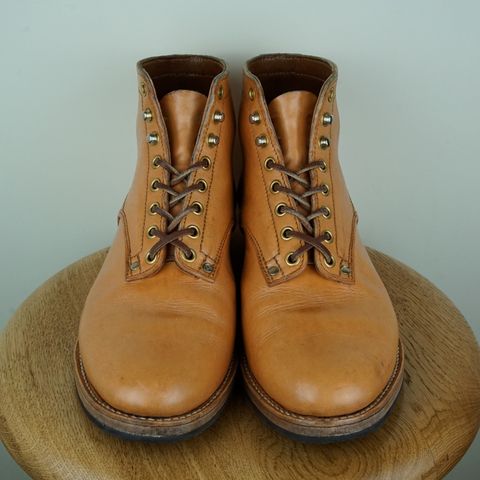 View photo of Self-Made Service Boot Model Stacy in Conceria Walpier Natural Buttero